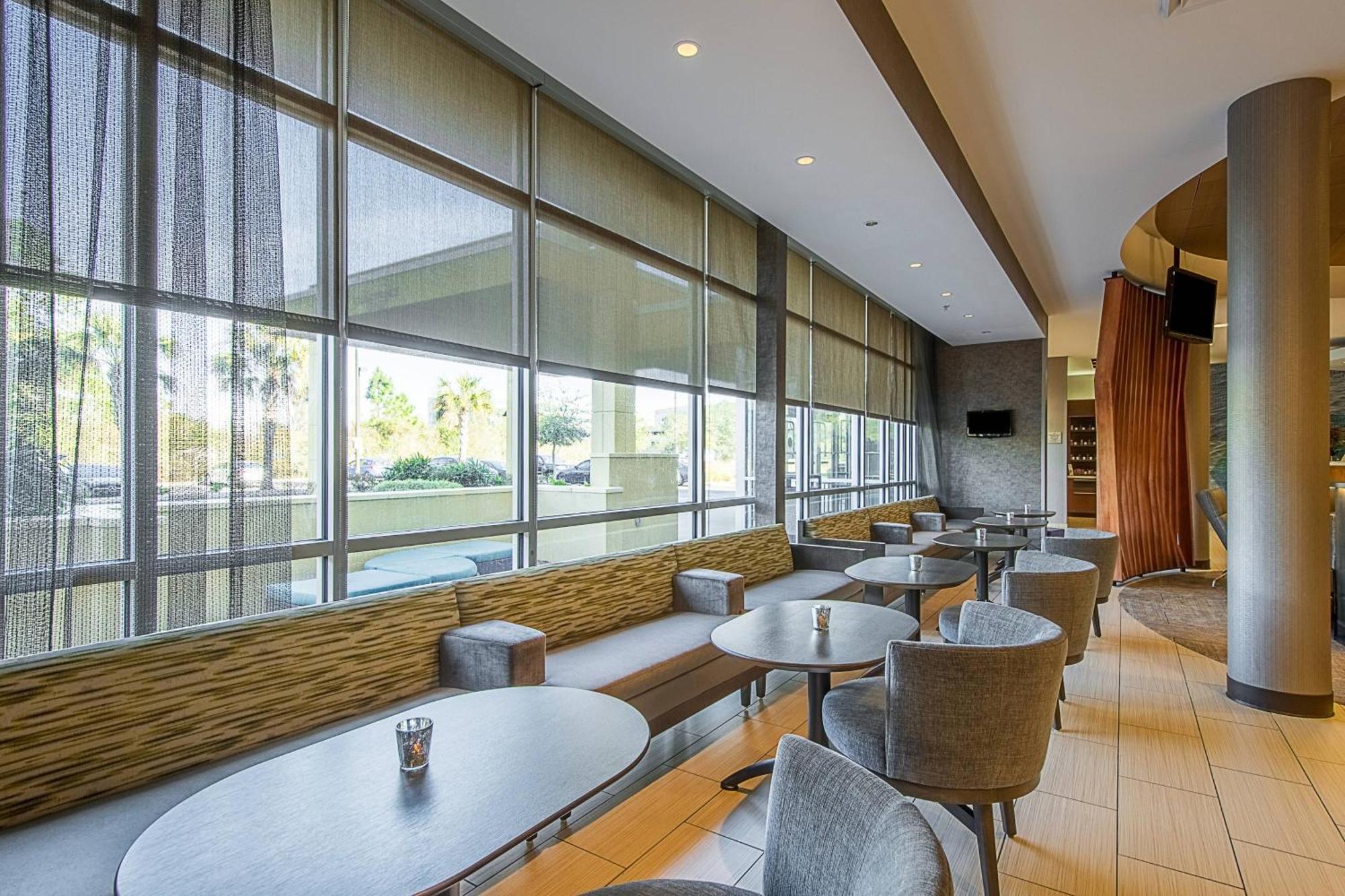 Springhill Suites Tampa North/Tampa Palms Eksteriør billede