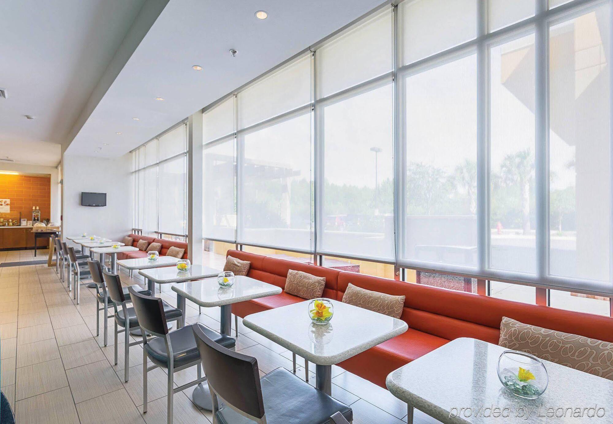 Springhill Suites Tampa North/Tampa Palms Eksteriør billede